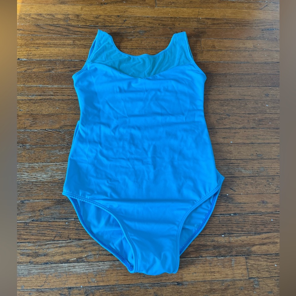 Class In leotard size S
